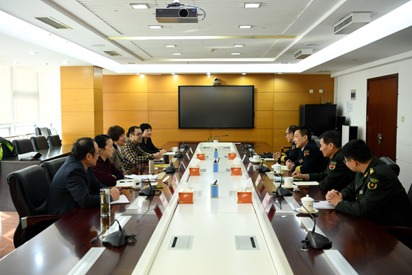  中央军委装备发展部合同监管局到CNAS就认证认可领域加强军民融合进行调研